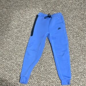Men’s Nike Tech Joggers